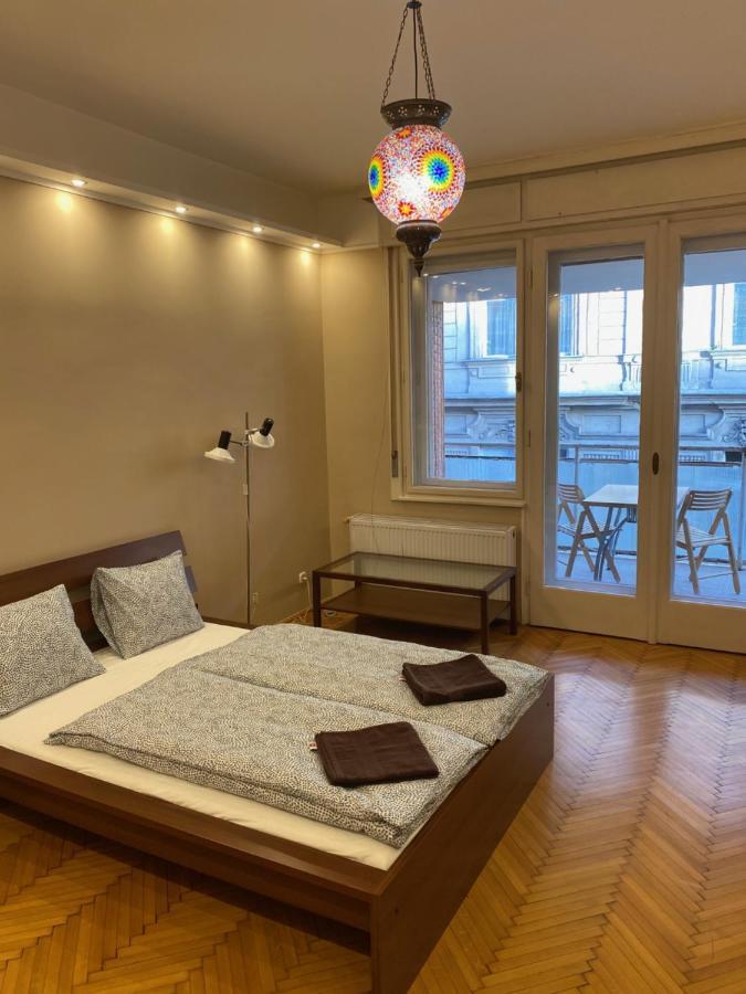 Parisi Flat Apartman Budapest Kültér fotó